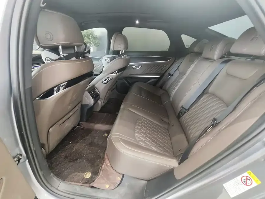 BYD Second-hand Han 2023 DM-i Champion Edition 121KM Premium Edition 2023 — миниатюра 2