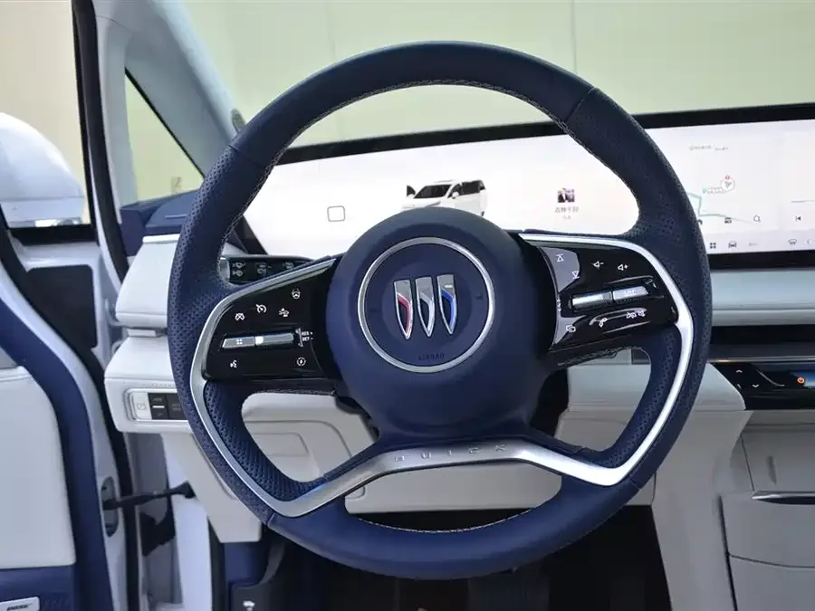 Buick GL8 New Energy 2024 Lu Zun Luxury Edition 7 Seats 2025 — миниатюра 3