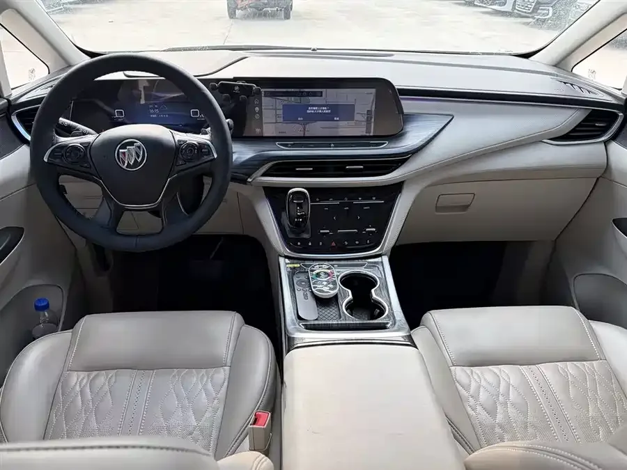 Buick GL8 2023 ES Lu Zun Comfort Edition 2023 — миниатюра 3