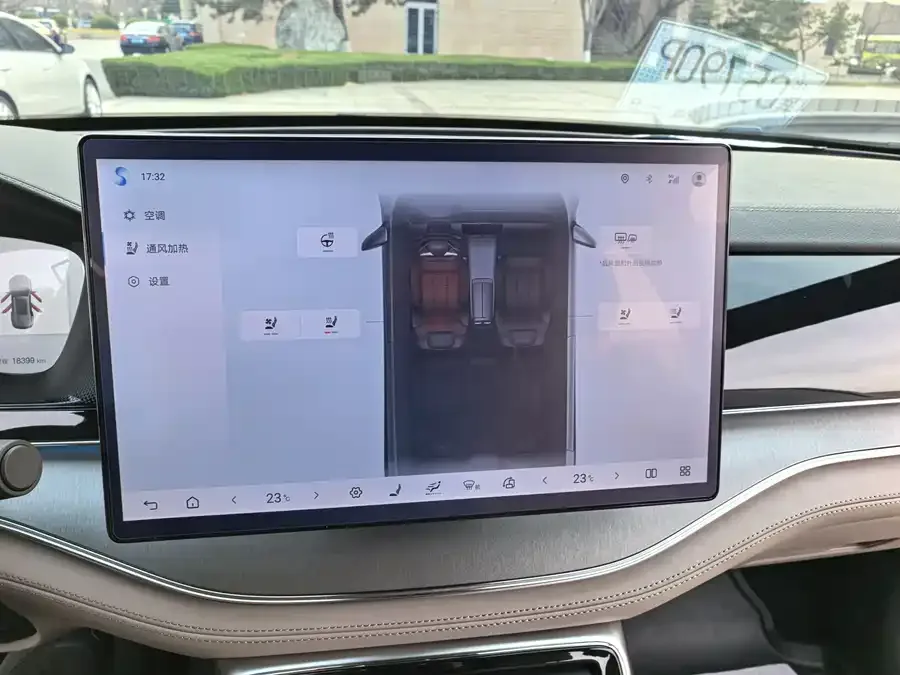 BYD Tang New Energy Tang New Energy 2025 DM-i 115KM Premium Edition 2025 — миниатюра 4