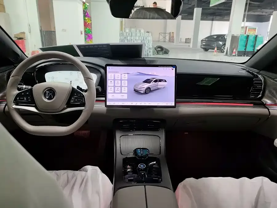 BYD Second-hand Han 2025 EV 701KM LiDAR Intelligent Driving Model 2025 — миниатюра 2