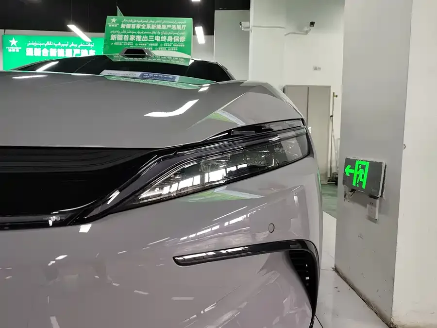 BYD Second-hand Han 2025 EV 701KM LiDAR Intelligent Driving Model 2025 — миниатюра 5