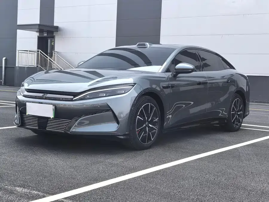 BYD Han L 2025
