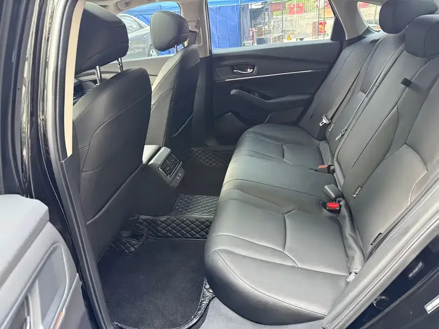 Honda Accord Accord 2024 260TURBO Luxury Edition 2024 — миниатюра 2
