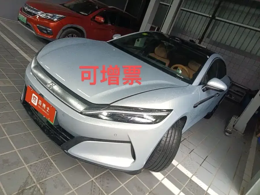 BYD Han L 2025