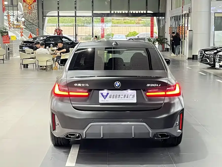 BMW 3 Series BMW 3 Series 2023 330Li M Sport Night Edition 2025 — миниатюра 3