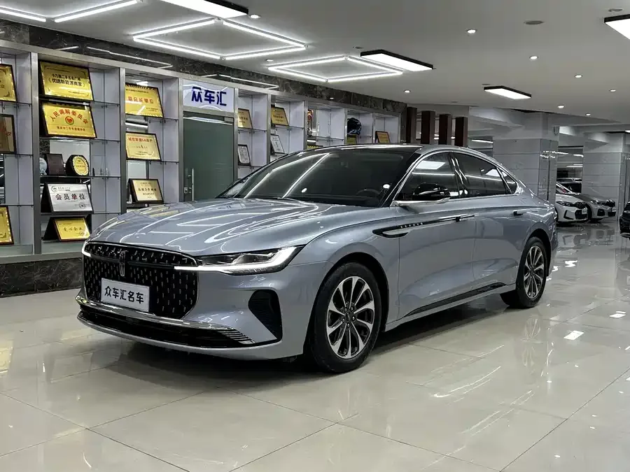 Lincoln Z 2022