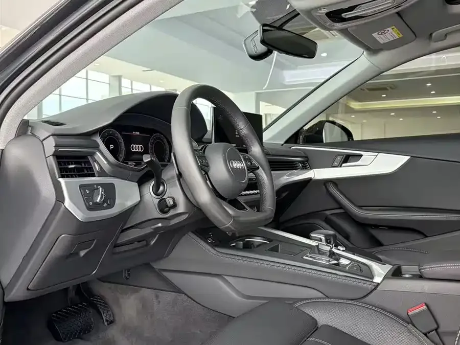Audi a4 l 2022 40 TFSI luxury and dynamic model 2022 — миниатюра 3