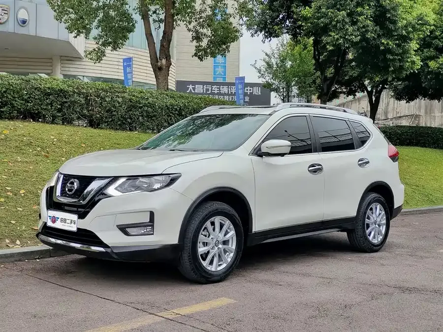 Nissan X-Trail X-Trail 2022 2.0L 2WD Intelligent Comfort Edition 2022 — фото 1, купить с доставкой в Москву