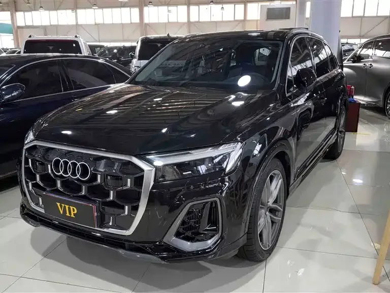 Audi Q7 2024