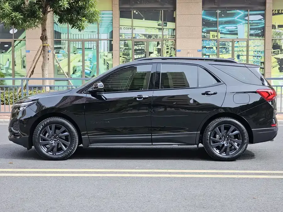 Chevrolet Equinox Explorer 2023 light hybrid 2.0T RS smart expansion version 2024 — миниатюра 4