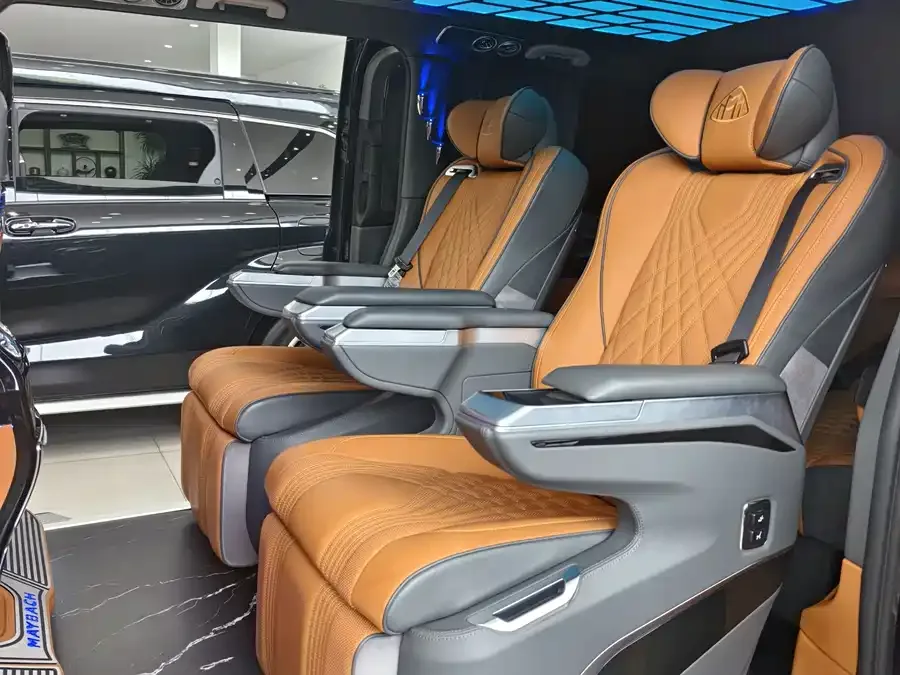Mercedes-Benz Vito Vito 2023 2.0T Business Edition 7 Seaters 2024 — миниатюра 5