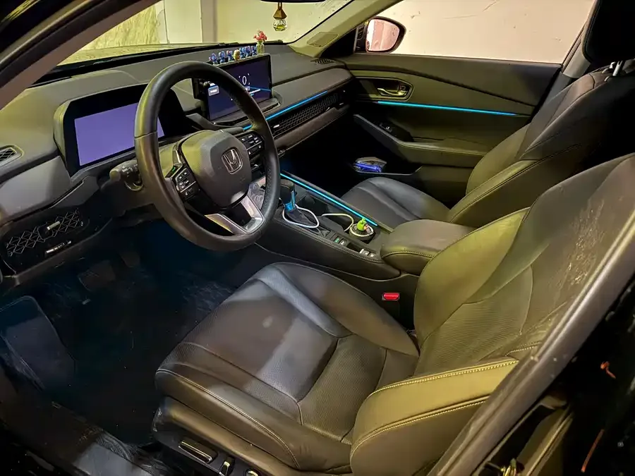 Honda Accord Accord 2025 260TURBO Premium Edition 2025 — миниатюра 2