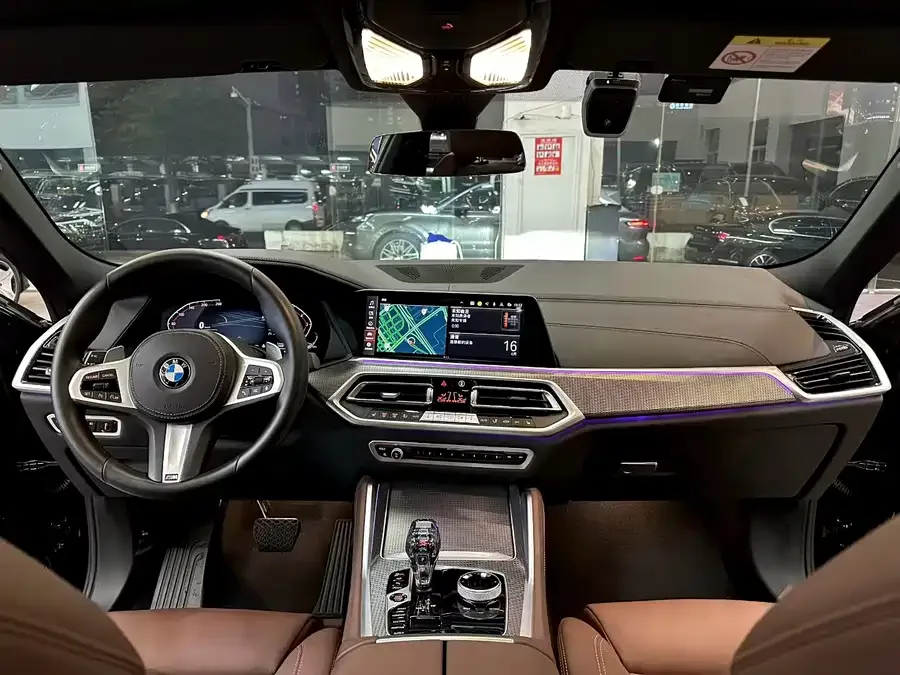BMW X6 2022 facelift xDrive40i M Sport package 2022 — миниатюра 5