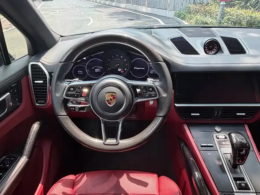 Porsche Cayenne Cayenne 2023 Cayenne 3.0T Platinum Edition 2023 — миниатюра 5