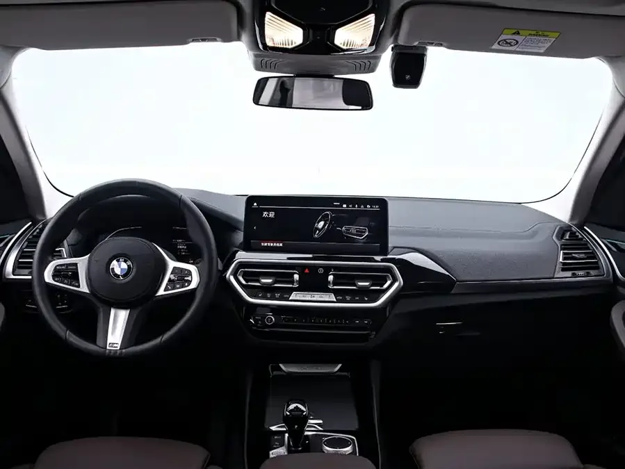 BMW X3 2022 xDrive25i M Sport Package 2022 — миниатюра 2