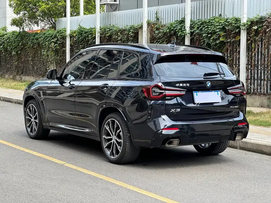 BMW X3 2023 facelift xDrive30i Leading M Night Edition 2024 — миниатюра 3