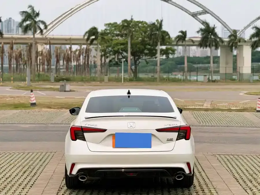 Honda Integra Stylish 2023 240TURBO CVT Magic Night Technology Edition 2023 — миниатюра 5