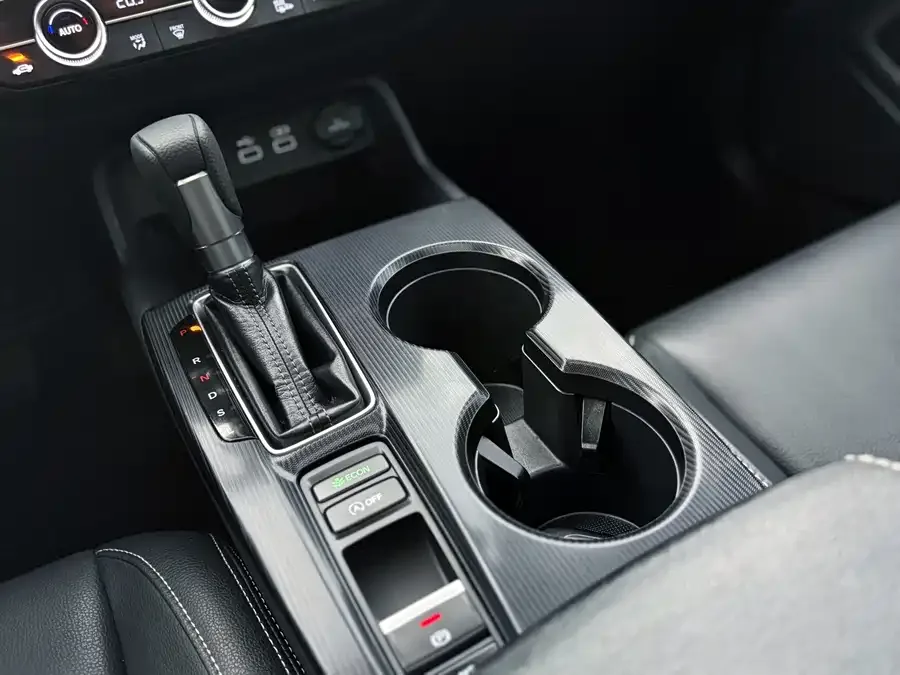 Honda Civic 2023 Civic 240TURBO CVT Sporty Control Special Edition 2023 — миниатюра 4