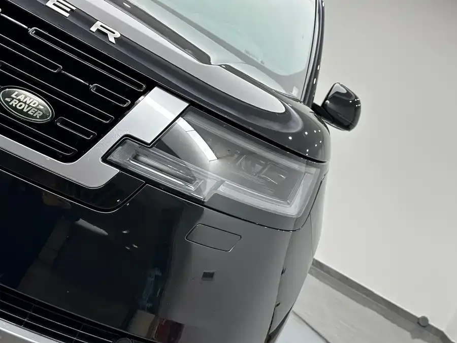 Land Rover Range Rover Range Rover 2023 3.0 L6 400PS Seven-seat Extended Edition 2023 — миниатюра 4