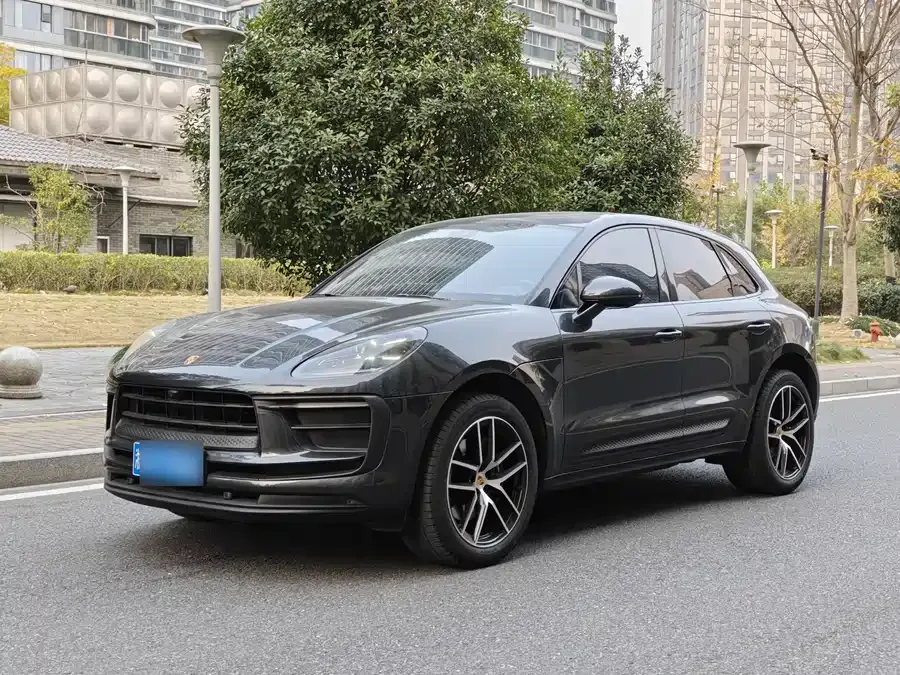 Porsche Macan 2023