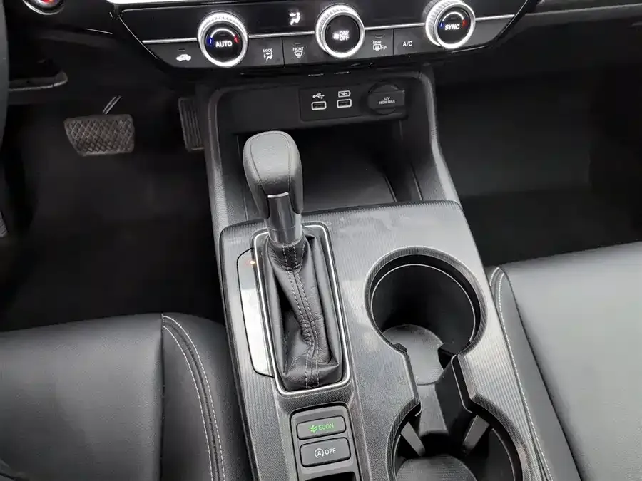 Honda Civic 2022 Civic 240TURBO CVT Dynamic Edition 2022 — миниатюра 4