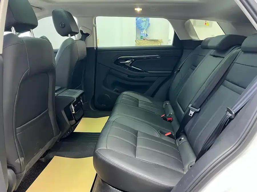Land Rover Range Rover Aurora Range Rover Evoque 2022 Evoque L 200PS R-Dynamic Standard Elite Edition 2023 — миниатюра 3