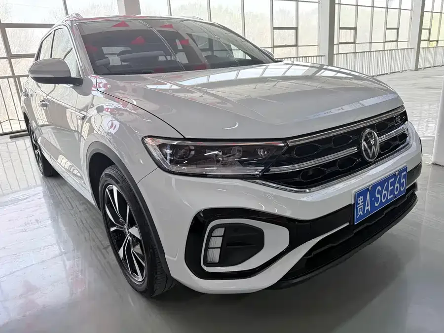 Volkswagen T-ROC T-ROC 2023 300TSI DSG 2WD Chenguang Edition 2023 — миниатюра 3