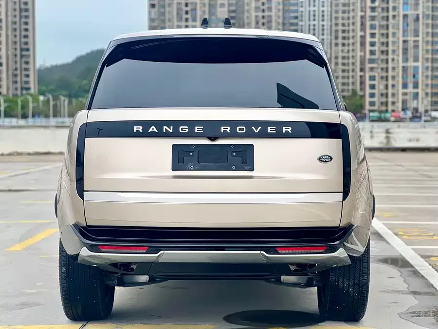 Land Rover Range Rover Range Rover 2023 3.0 L6 400PS Genesis Extended Edition 2023 — миниатюра 3