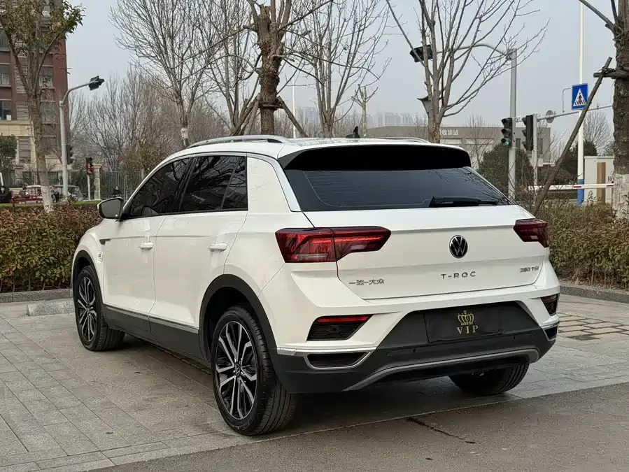 Volkswagen T-ROC T-ROC 2022 280TSI DSG 2WD Comfort PLUS 2023 — миниатюра 2