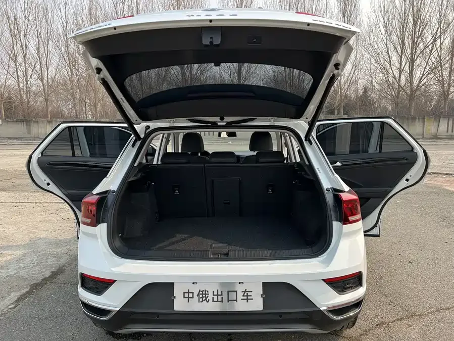 Volkswagen T-ROC T-ROC 2021 280TSI DSG 2WD Comfort Smart Edition 2022 — миниатюра 4