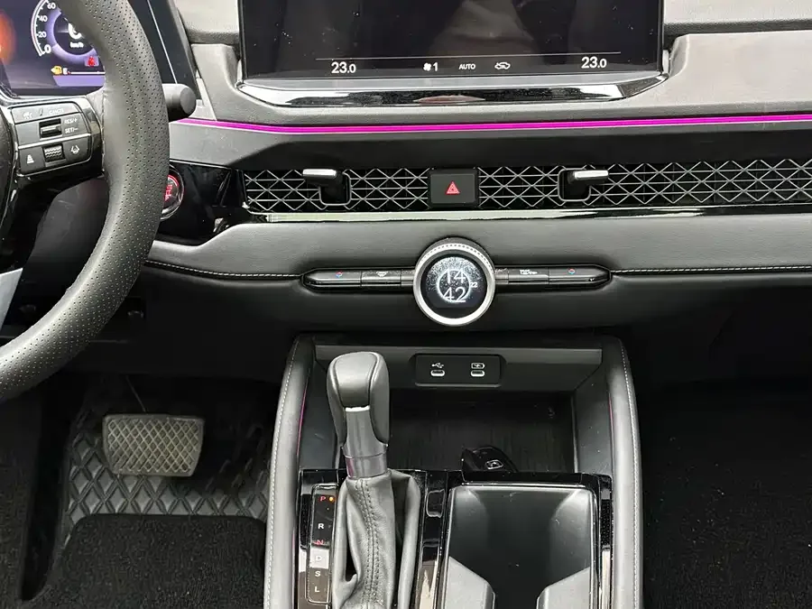 Honda Accord Accord 2024 260TURBO Premium Edition 2024 — миниатюра 4