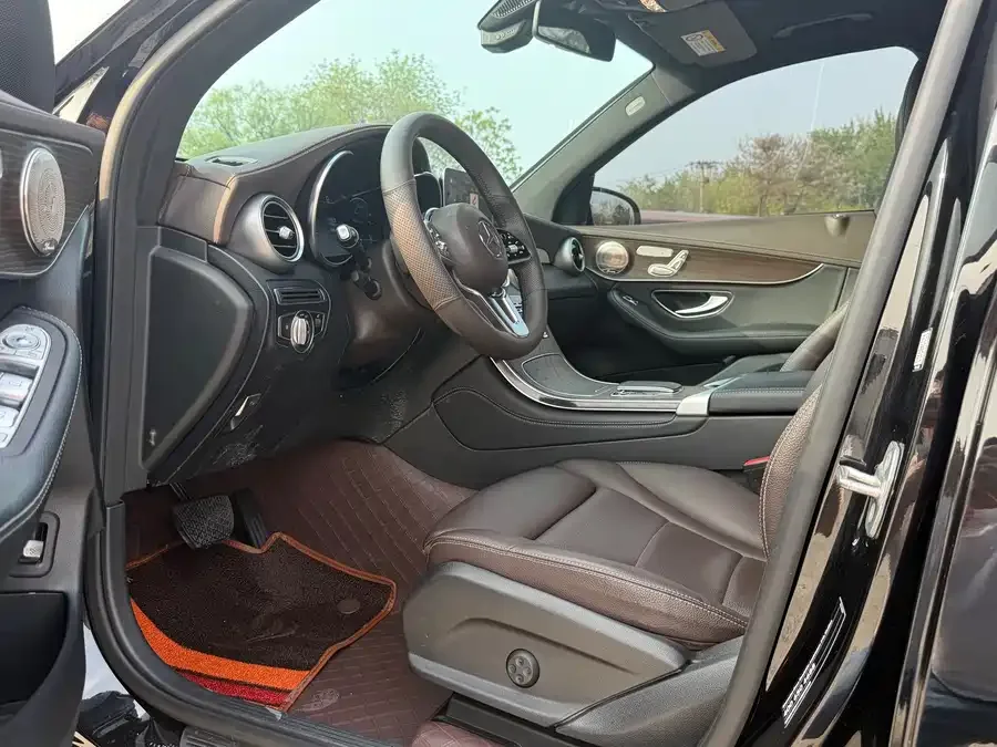Mercedes-Benz GLC-Class Mercedes-Benz GLC 2022 GLC 260 L 4MATIC Luxury Edition 2022 — миниатюра 5