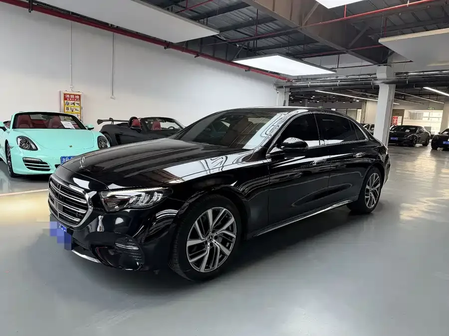 Mercedes-Benz E-Class 2024