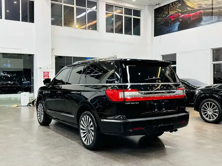 Lincoln Navigator Navigator 2020 3.5T Zunyao Edition 2022 — миниатюра 4