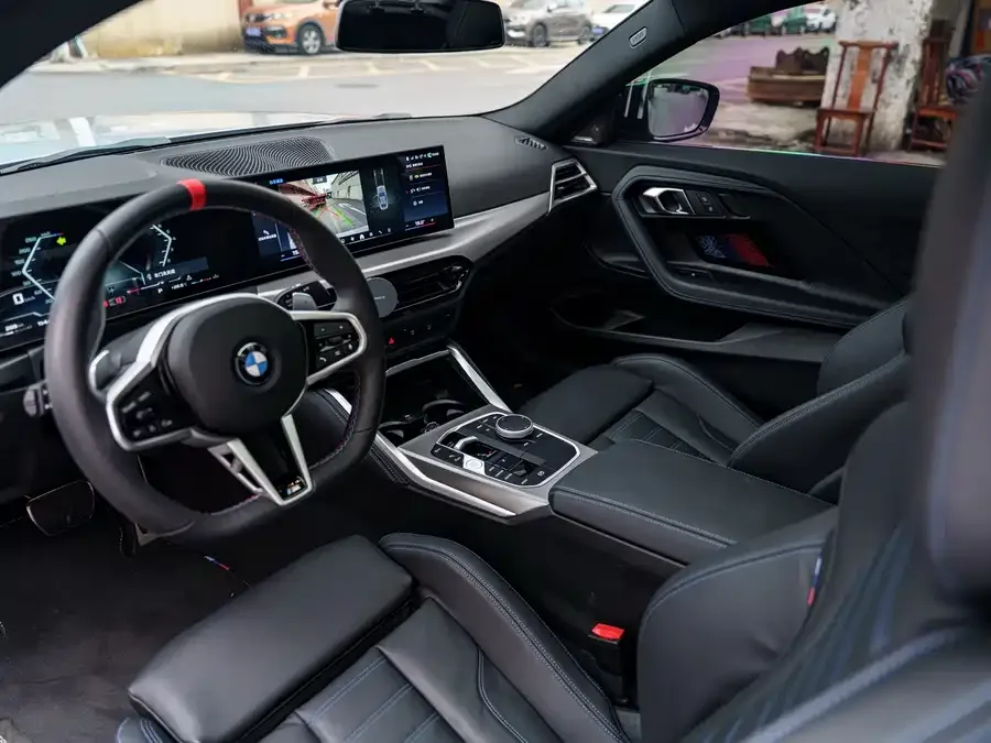 BMW M240 2025 M240i xDrive 2026 — миниатюра 3