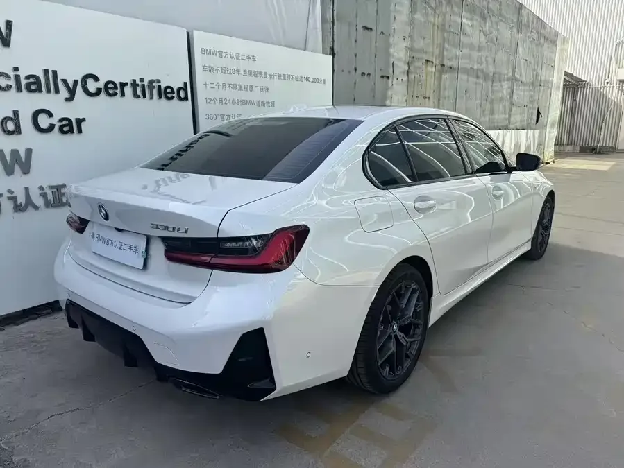 BMW 3 Series BMW 3 Series 2025 330Li M Sport Night Edition 2025 — миниатюра 2