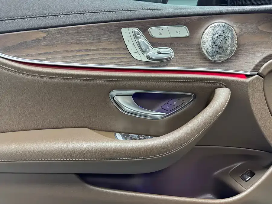 Mercedes-Benz E-Class Mercedes-Benz E-Class 2023 E 300 L Luxury Edition 2023 — миниатюра 2