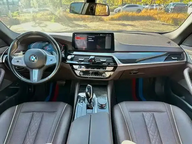 BMW 5 Series BMW 5 Series 2022 530Li Leading Luxury Package 2022 — миниатюра 2