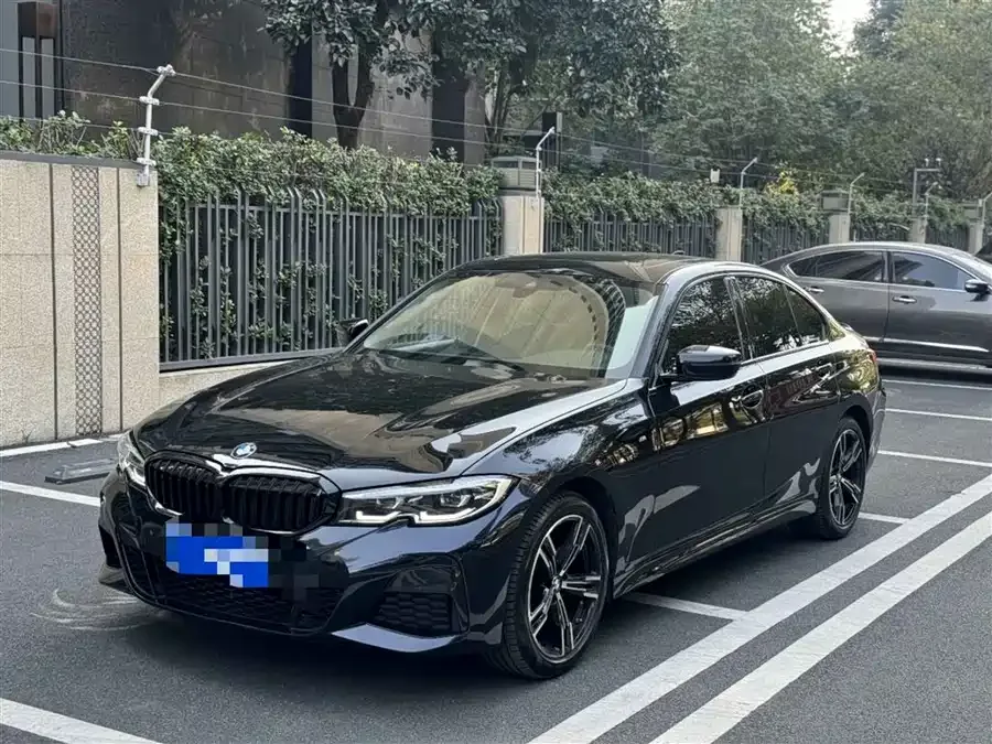BMW 3 Series 2022