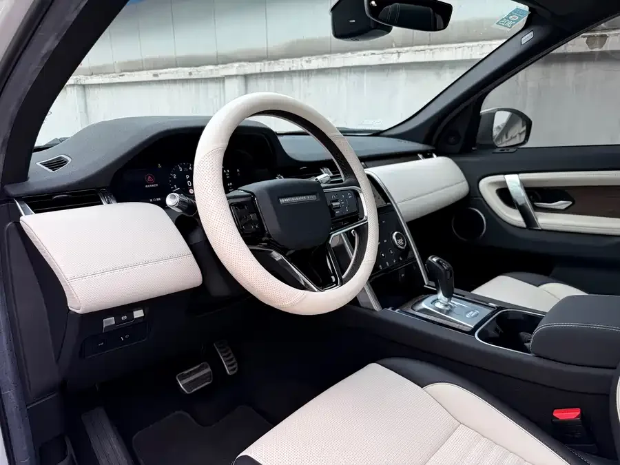 Land Rover Pre-owned Discovery Sports Discovery Sport 2022 249PS R-Dynamic S Performance Edition 5 Seaters 2023 — миниатюра 5
