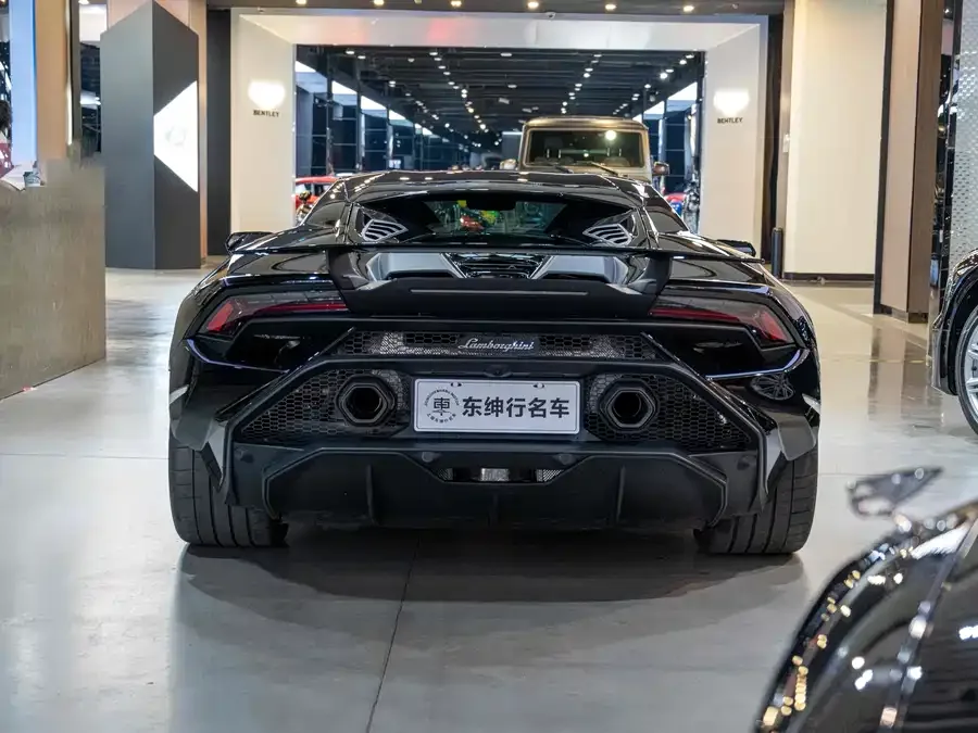 Lamborghini Huracn Huracn 2023 Huracn Tecnica 2025 — миниатюра 2