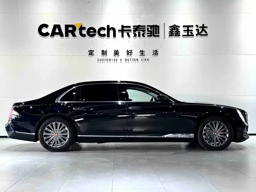 Hongqi Golden Sunflower Country Elegance Hongqi Golden Sunflower National Elegance 2024 3.0T V6 Edition 2025 — миниатюра 4