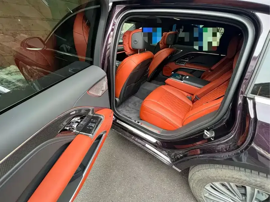 Hongqi Golden Sunflower Country Elegance Hongqi Golden Sunflower National Elegance 2024 3.0T V6 Edition 2025 — миниатюра 5