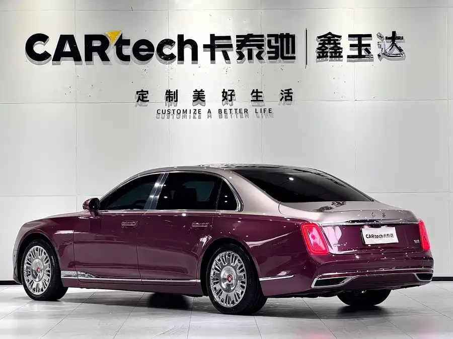 Hongqi Golden Sunflower Country Elegance Hongqi Golden Sunflower National Elegance 2024 4.0T V8 Edition 2025 — миниатюра 2
