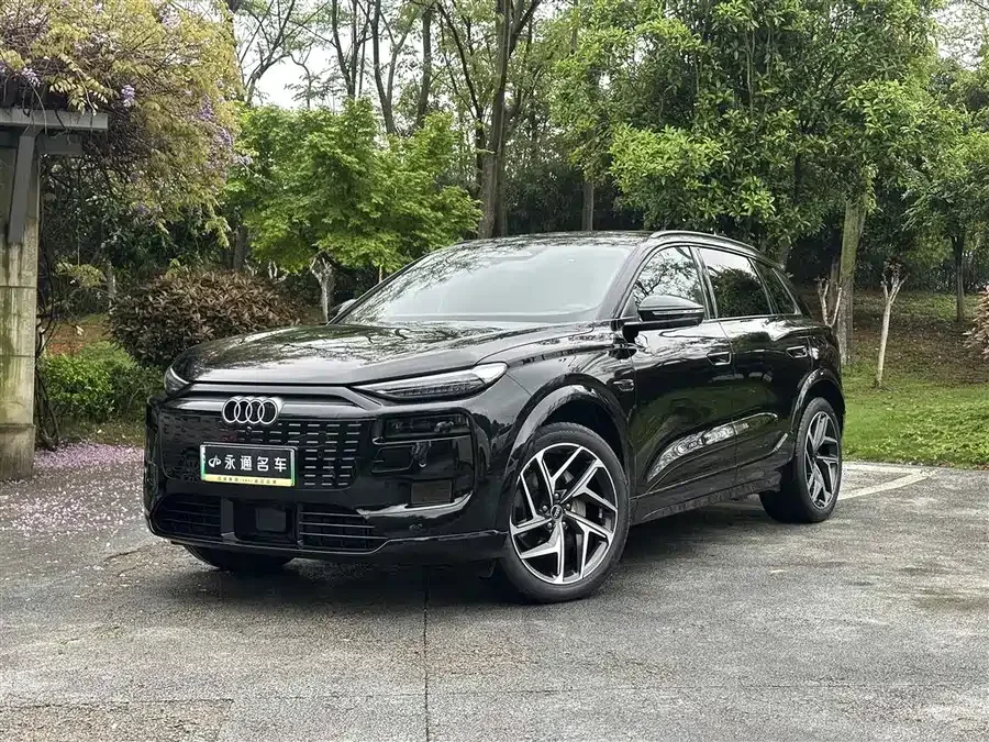 Audi Q6L e-tron 2025