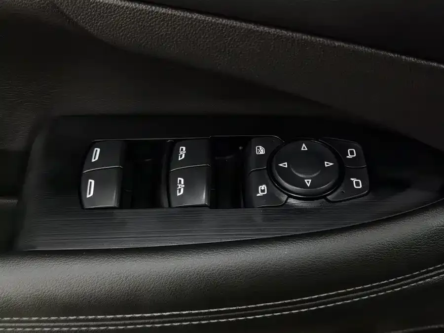 Buick LaCrosse LaCrosse 2022 652T Luxury 2023 — миниатюра 3