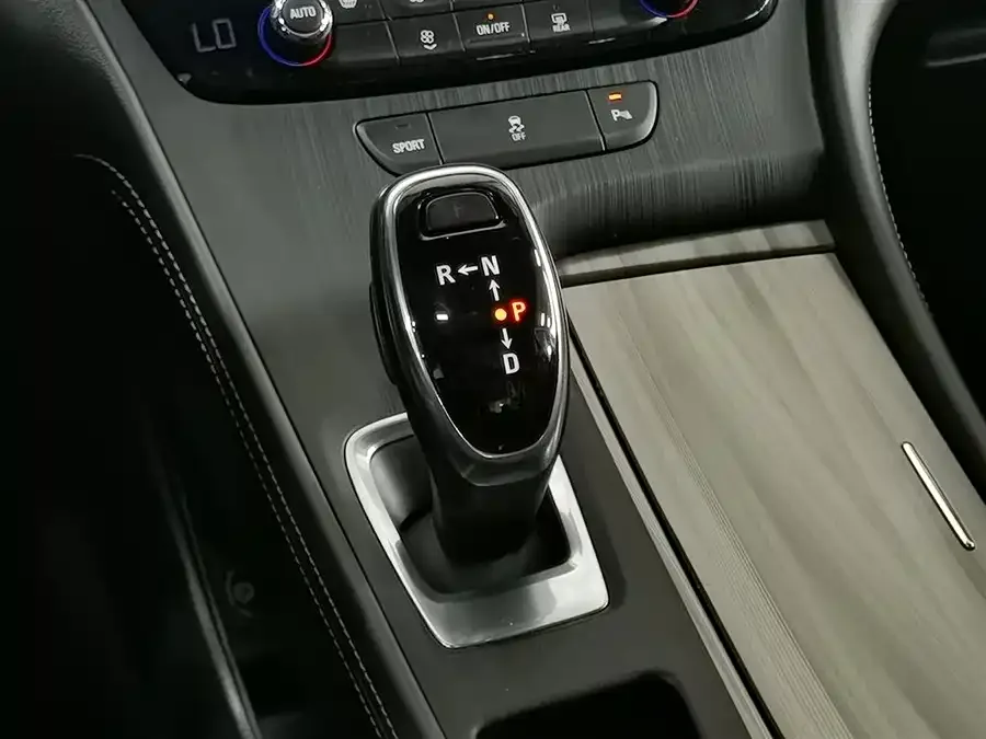 Buick LaCrosse LaCrosse 2022 652T Luxury 2023 — миниатюра 4