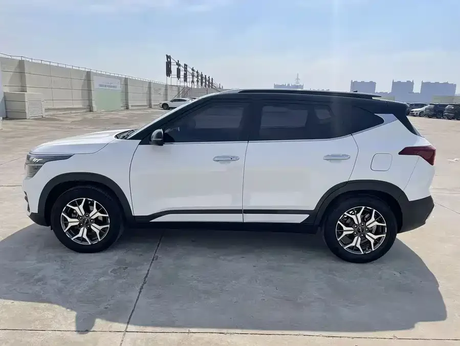 Kia KX3 Aopao (Seltos) KX3 2021 1.5L CVT Trend Edition 2023 — миниатюра 5