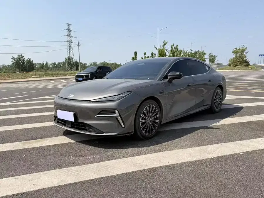 Geely Galaxy Star 8 2025